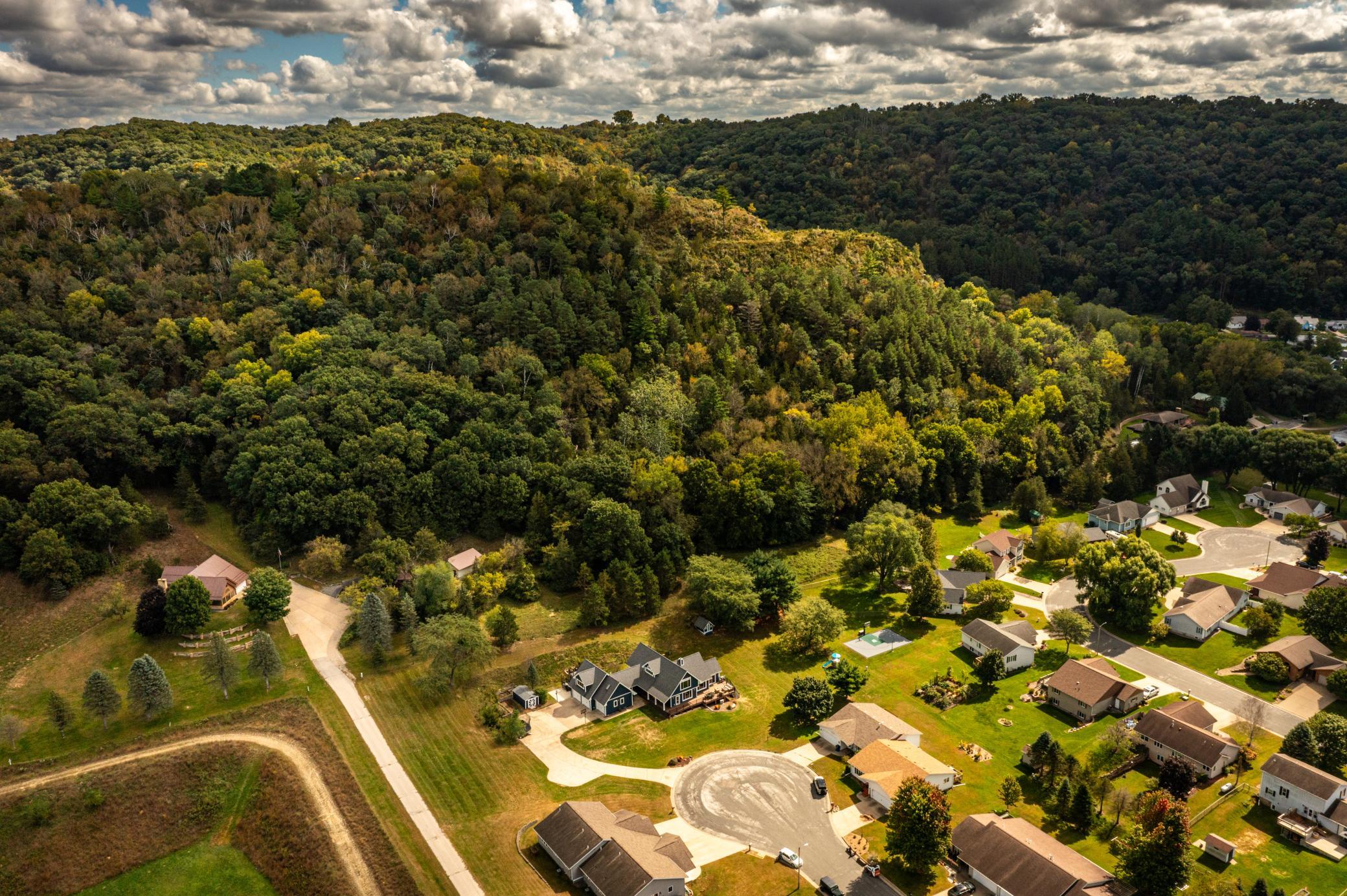 720 TRISDAHL CT ON 7.48 ACRES