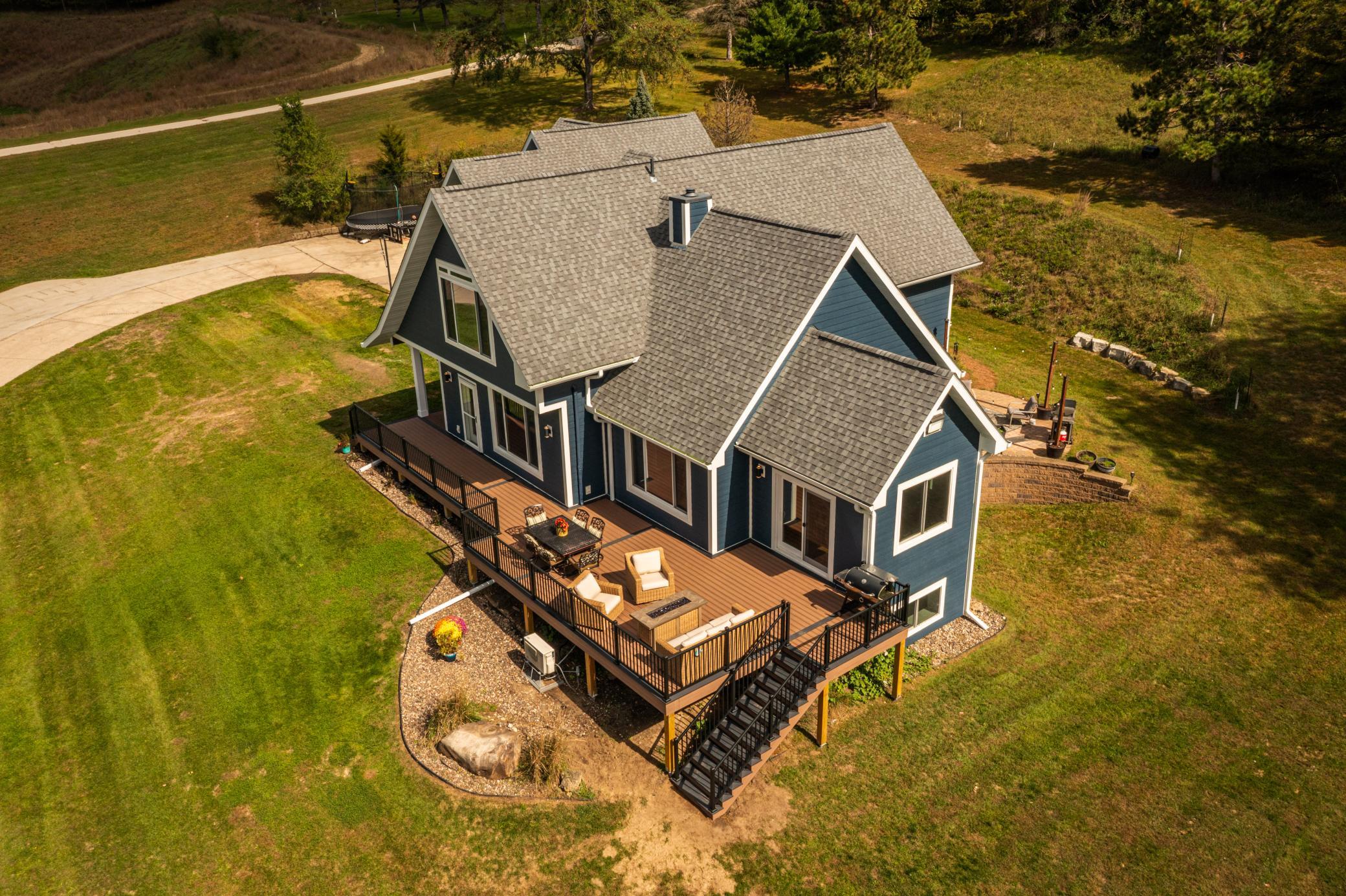 CHECK OUT THE NEW COMPOSITE DECK