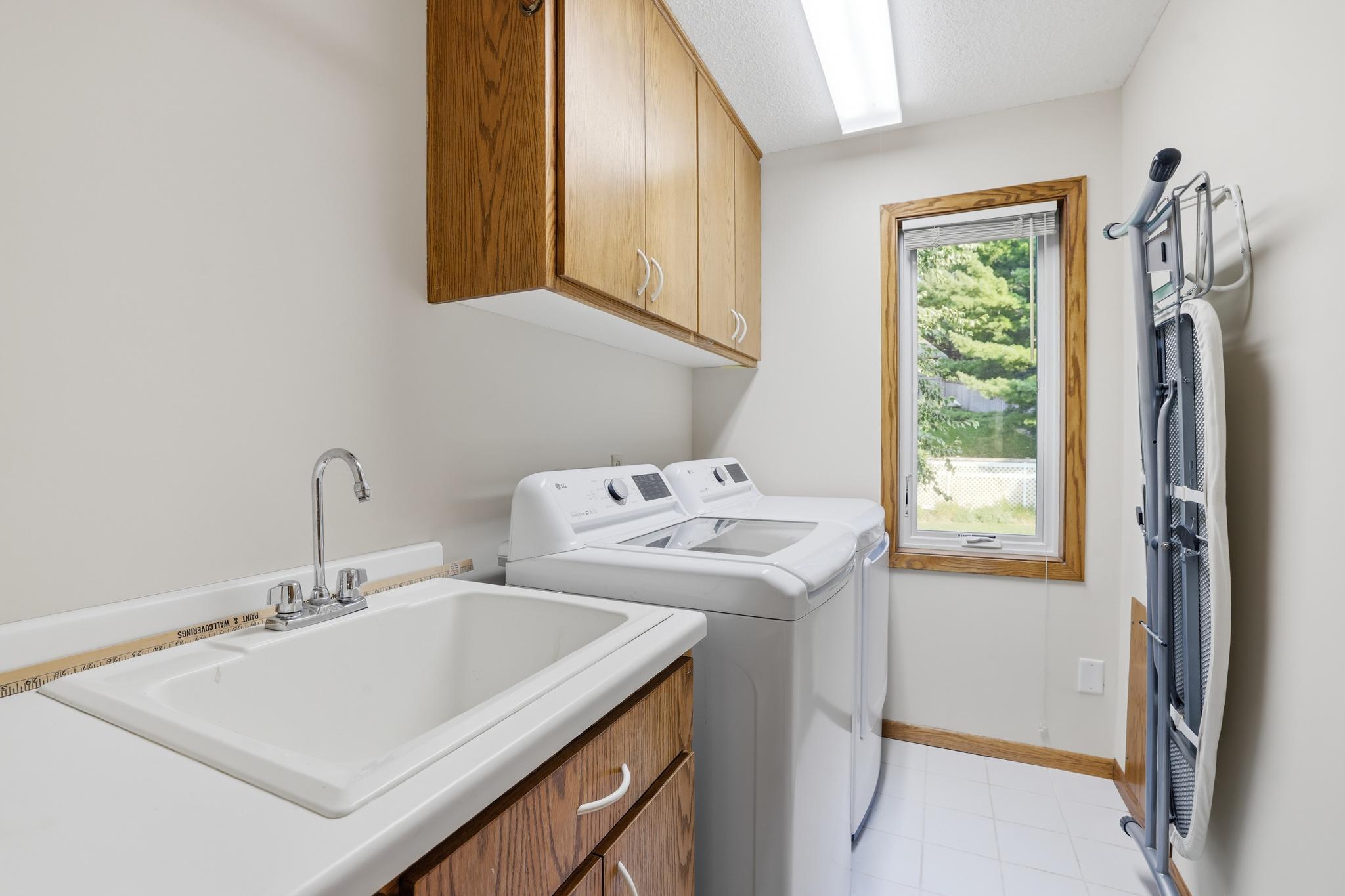 2nd floor washer and dryer
