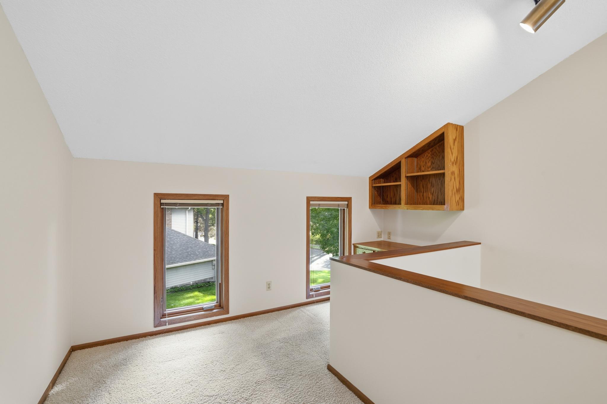 Loft/or 4th bedroom