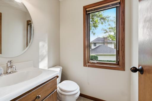 9409 Yukon Avenue S, Bloomington, MN 55438