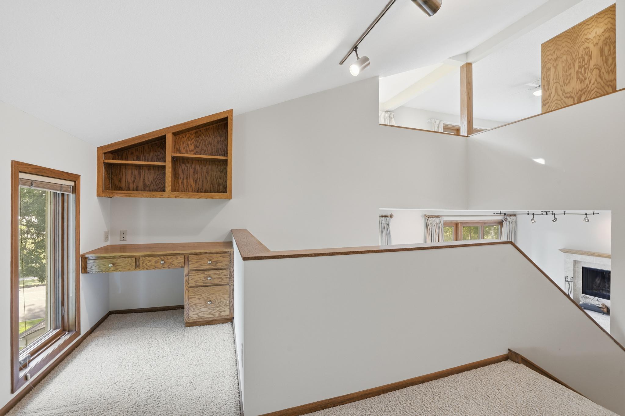 Loft or 4th bedroom