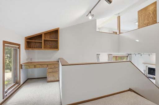 9409 Yukon Avenue S, Bloomington, MN 55438