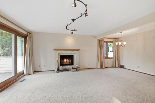 9409 Yukon Avenue S, Bloomington, MN 55438
