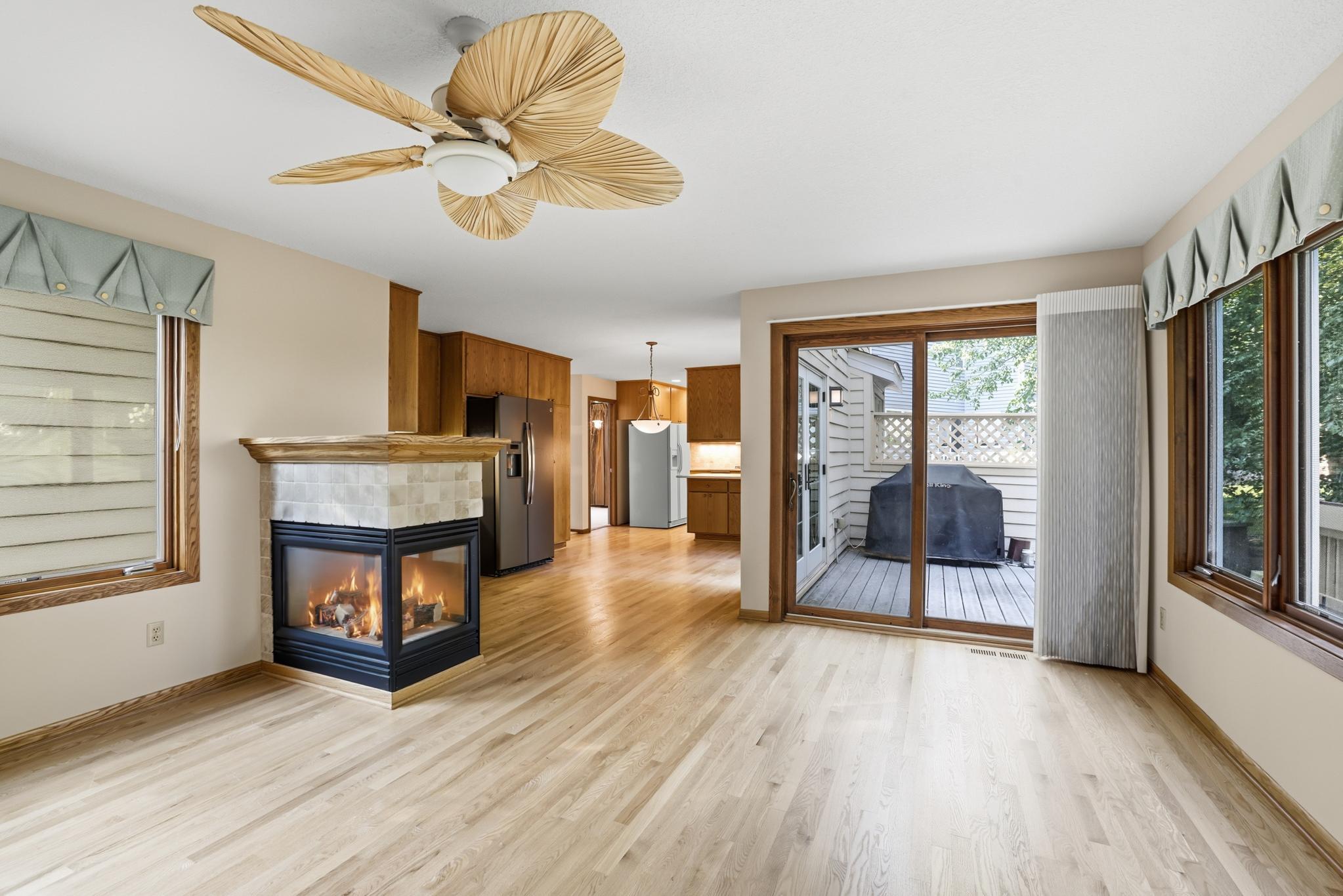 Walk out and gas fire place ML
