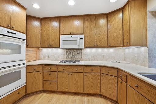 9409 Yukon Avenue S, Bloomington, MN 55438
