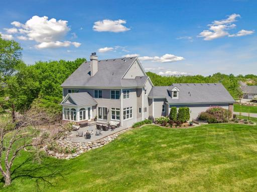 18482 Bearpath Trail, Eden Prairie, MN 55347