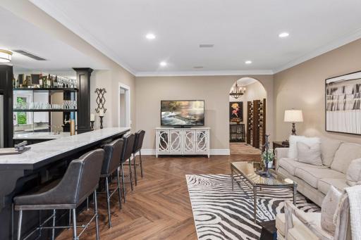 18482 Bearpath Trail, Eden Prairie, MN 55347