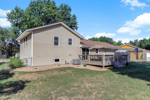 8419 Ivywood Avenue S, Cottage Grove, MN 55016