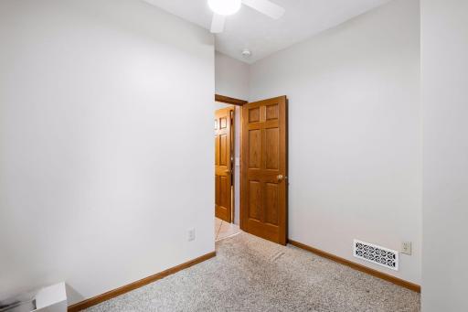 19215 English Avenue, Farmington, MN 55024