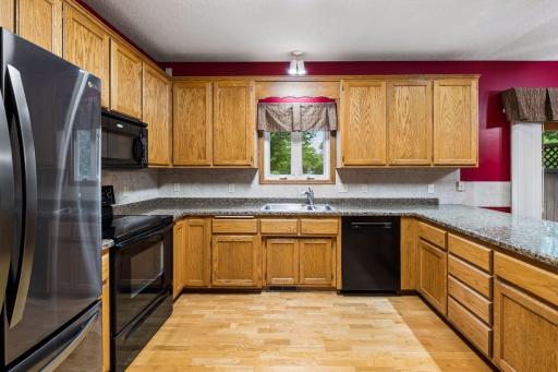 19215 English Avenue, Farmington, MN 55024