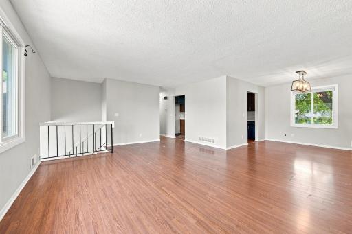 360 Brooks Avenue W, Saint Paul, MN 55113