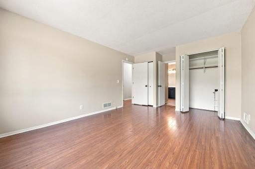 360 Brooks Avenue W, Saint Paul, MN 55113