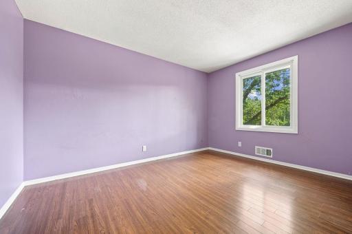 360 Brooks Avenue W, Saint Paul, MN 55113