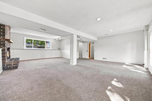 360 Brooks Avenue W, Saint Paul, MN 55113