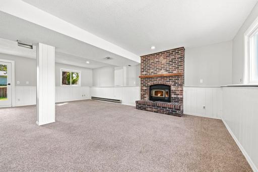 360 Brooks Avenue W, Saint Paul, MN 55113