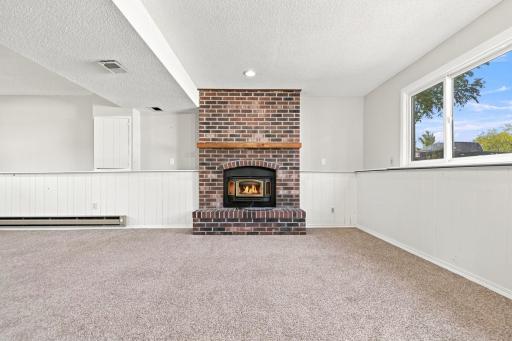 360 Brooks Avenue W, Saint Paul, MN 55113