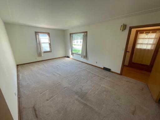 307 S Grant Street, Fairmont, MN 56031
