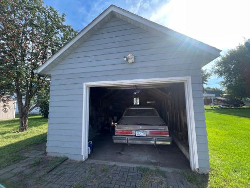 307 S Grant Street, Fairmont, MN 56031