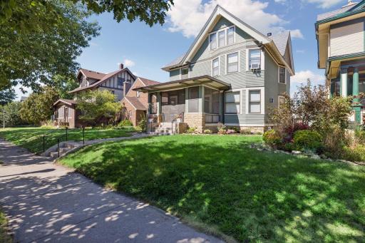 1089 Lincoln Avenue - Spacecrafting - 0002.jpg