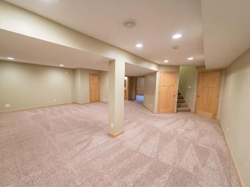 1012 Delano Court, Stillwater, MN 55082