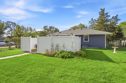 601 114th Avenue NW, Coon Rapids, MN 55448
