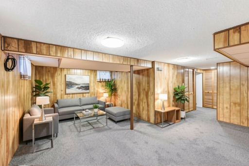 601 114th Avenue NW, Coon Rapids, MN 55448
