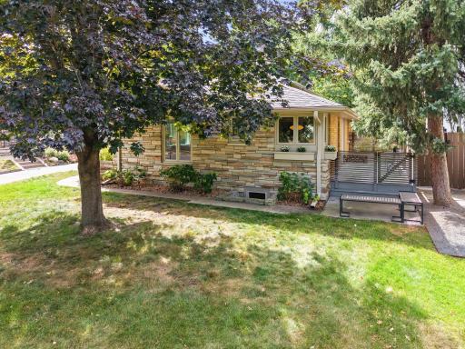 2719 W 28th Street, Minneapolis, MN 55416