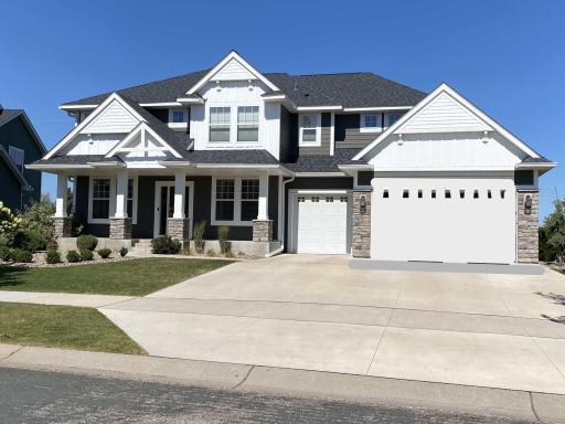 9280 6th Street N, Lake Elmo, MN 55042