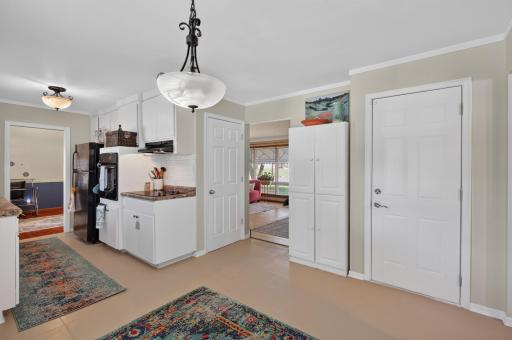 3715 Douglas Drive N, Minneapolis, MN 55422