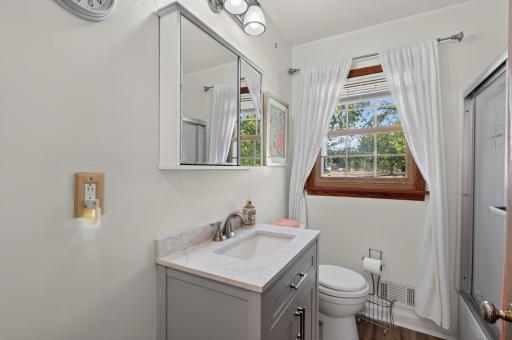 3715 Douglas Drive N, Minneapolis, MN 55422