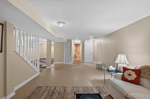 3715 Douglas Drive N, Minneapolis, MN 55422