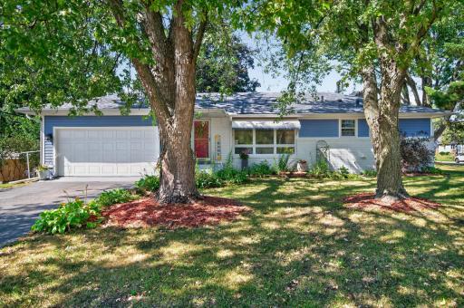 3715 Douglas Drive N, Minneapolis, MN 55422