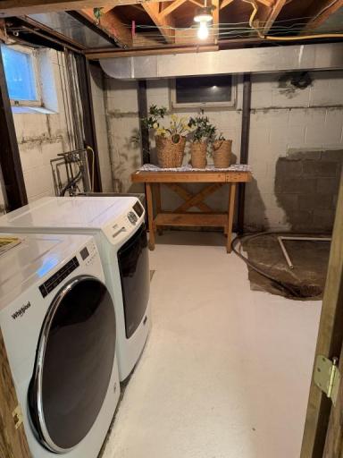 23-Laundry .jpg