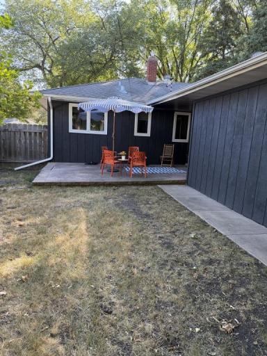 26-Patio 1.jpg