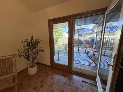 14-Patio Door 1.jpg