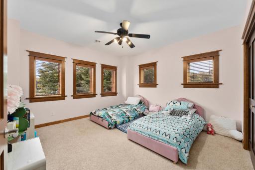 focused_2_sell022229.jpg