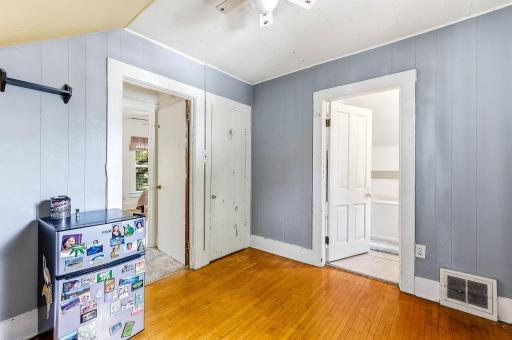 535 Edmund Avenue, Saint Paul, MN 55103