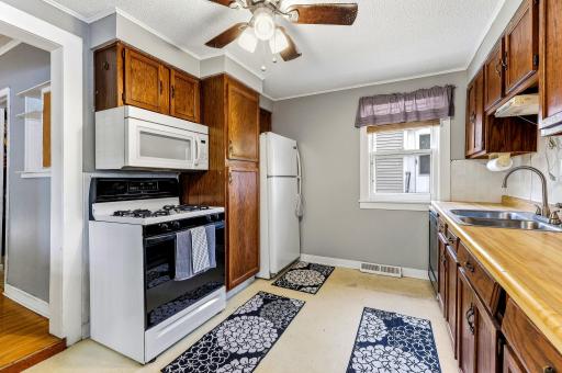 535 Edmund Avenue, Saint Paul, MN 55103