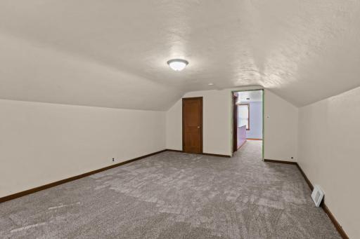2811 Centerville Road, Saint Paul, MN 55117