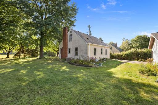 2811 Centerville Road, Saint Paul, MN 55117