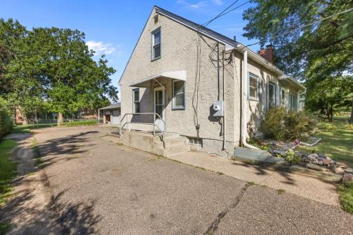 2811 Centerville Road, Saint Paul, MN 55117