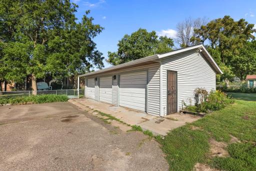 2811 Centerville Road, Saint Paul, MN 55117