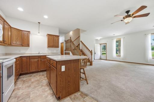 797 Parkside Lane, Minneapolis, MN 55421