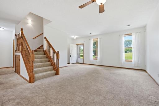 797 Parkside Lane, Minneapolis, MN 55421