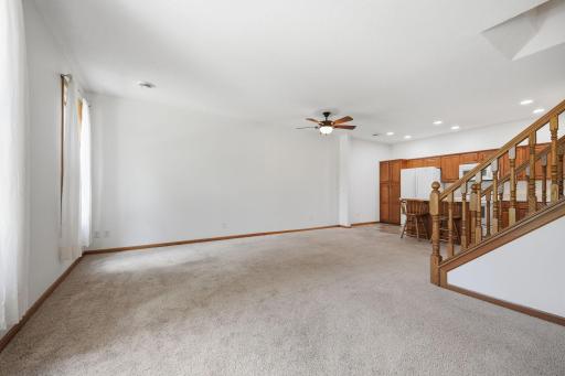 797 Parkside Lane, Minneapolis, MN 55421