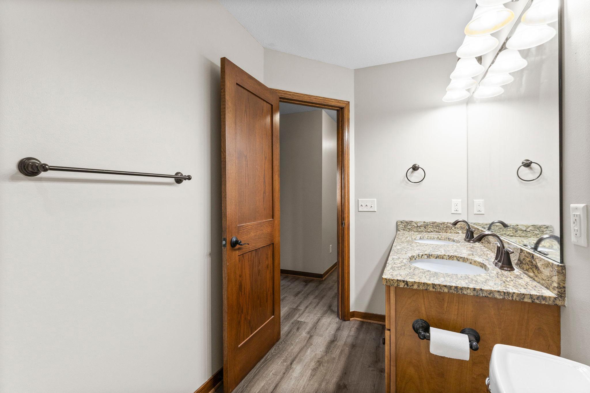 53-web-or-mls-7355 Old Mill Rd-325.jpg