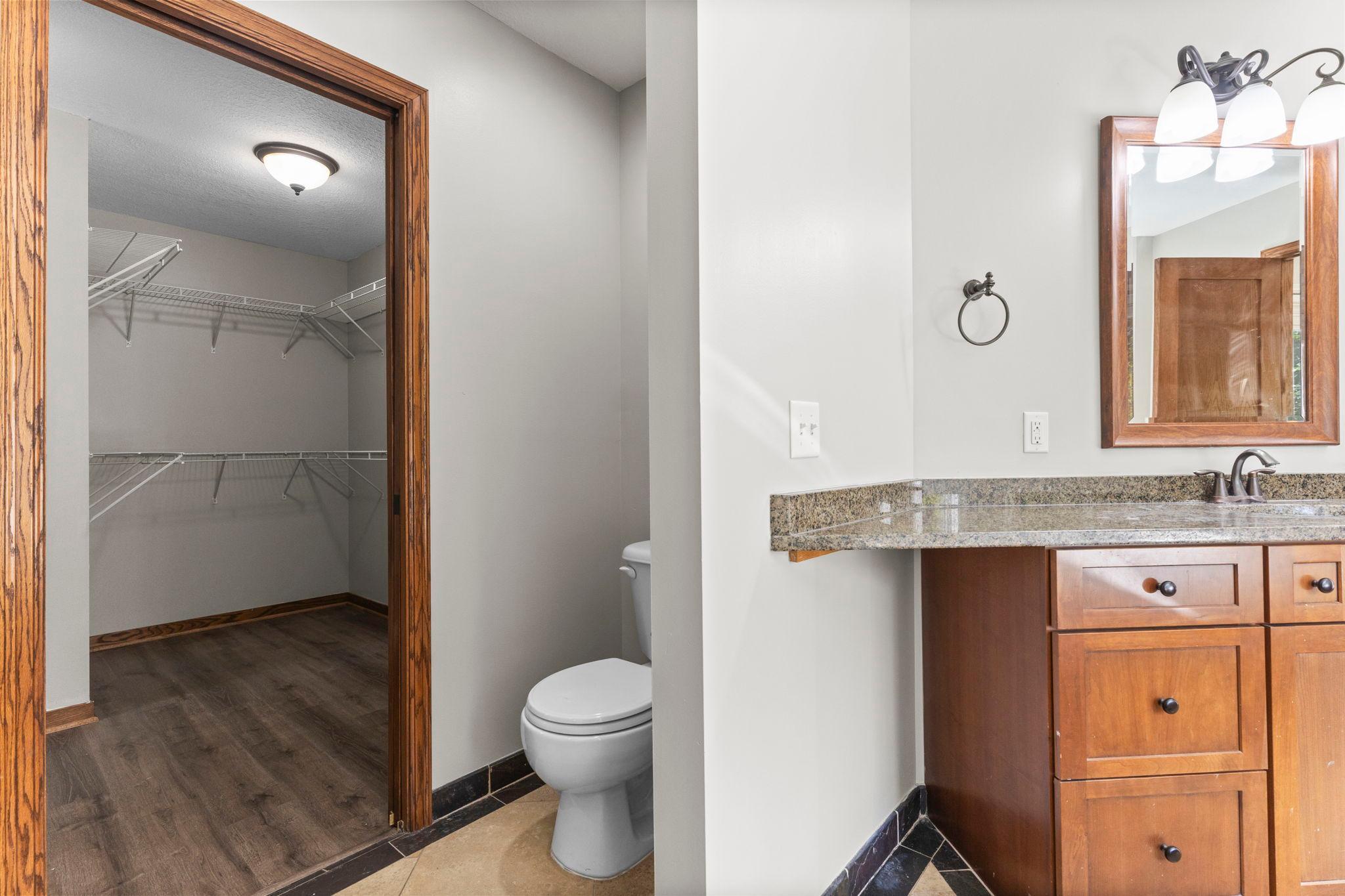 43-web-or-mls-7355 Old Mill Rd-275.jpg
