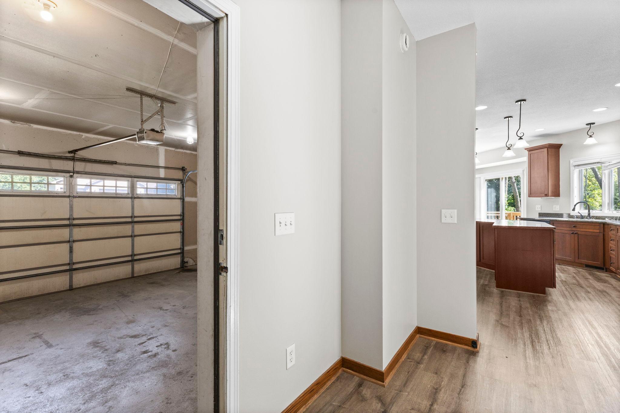 67-web-or-mls-7355 Old Mill Rd-115.jpg