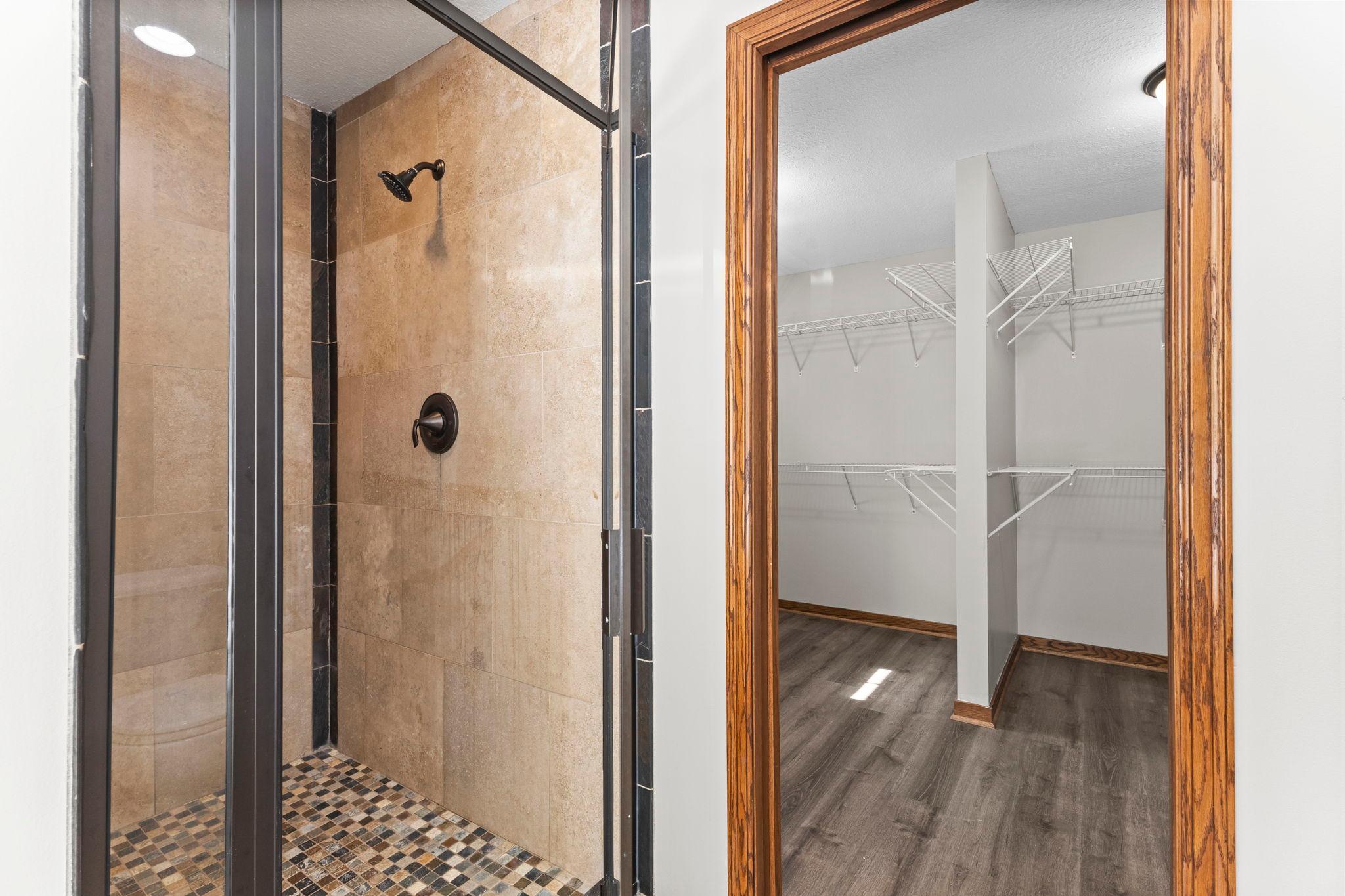 44-web-or-mls-7355 Old Mill Rd-280.jpg